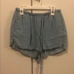 Brandy Melville shorts